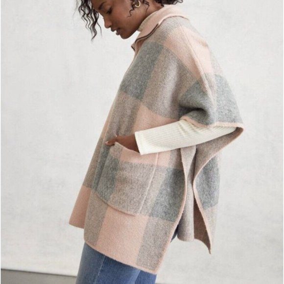 NWT Anthropologie Annina Poncho Sweater by Charli Size XS/S Z184-41 - Picture 2 of 4